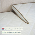 Splittopper Embrace, twee losse delen op een splitmatras